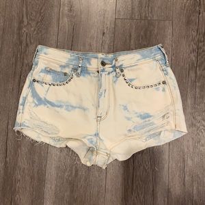 High waisted denim shorts